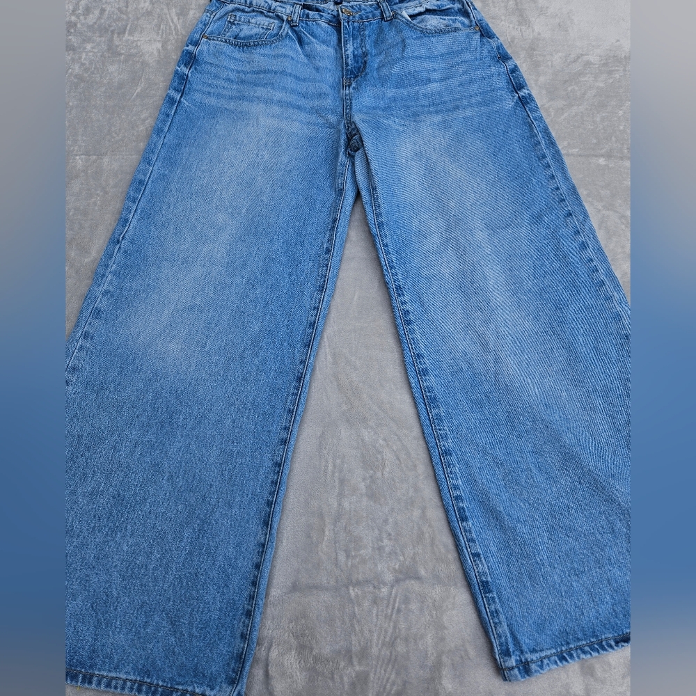 9th & Main Wide Leg Flare High Rise Med Light Denim Jeans Size 16 Festival
